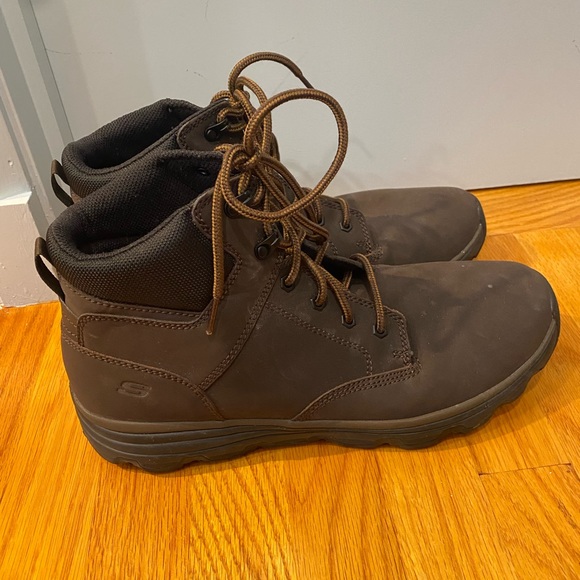 Men’s Skechers Memory Foam Glaven Boot in Chocolate - Picture 5 of 5